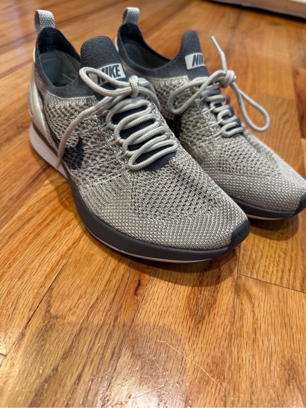 Nike Air Zoom Mariah Flyknit Racer Pale Grey/Dark Grey/Summit White Womens 6.5